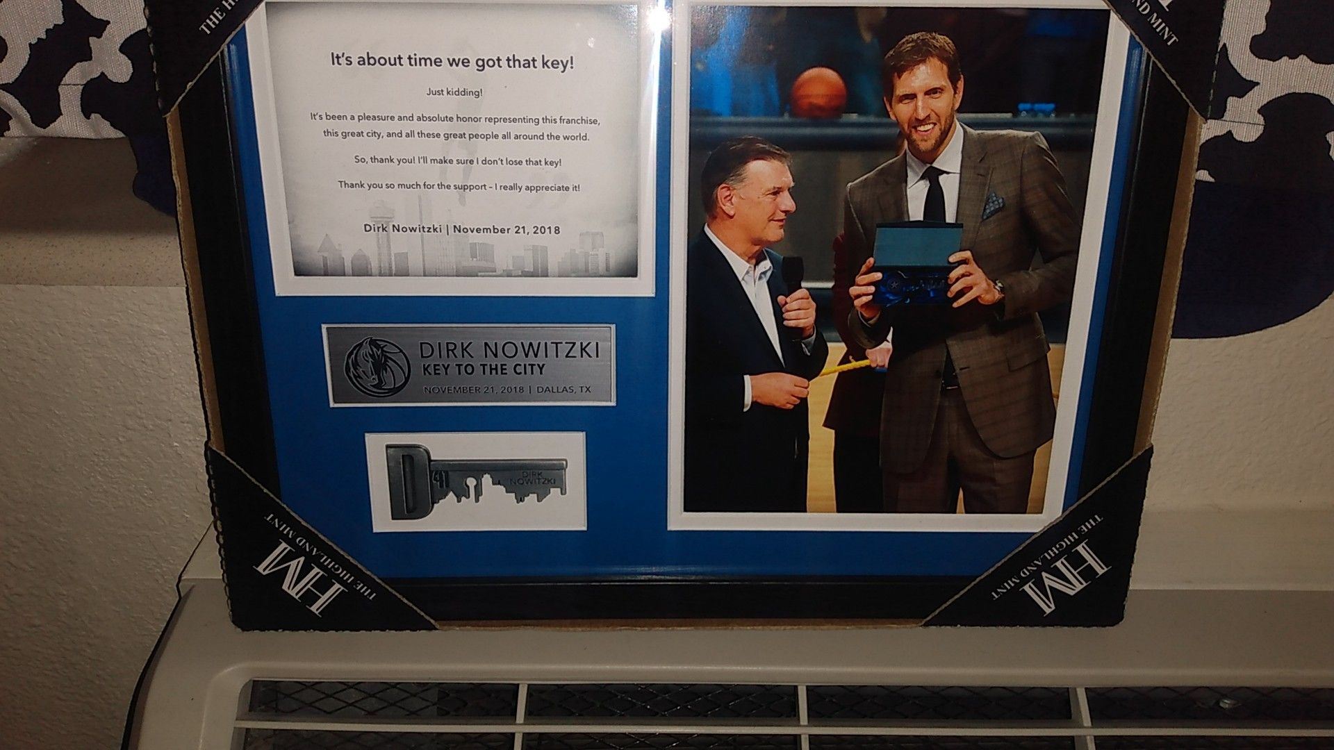 Commerative Dirk Nowitzki Key To the city framed