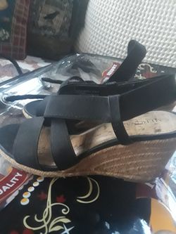 Women shoes, size 7