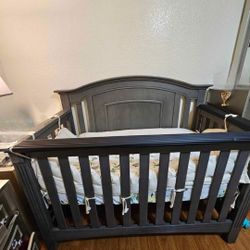 Baby Crib 