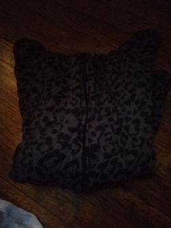 Leopard women's hoodie thin long sleeve great condition 1xl