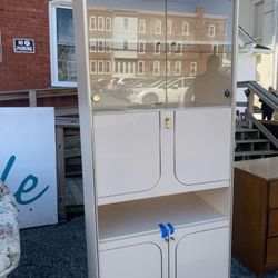 Tall bookcases (2) free 