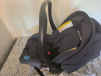 Graco SnugRide Lite Infant Car Seat