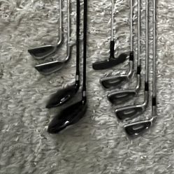 Left Handed Golf Club Set