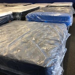 ✪ Brand New in Stock Hybrids Mattresses / All Sizes Available 💥
