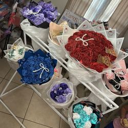 Eternal Roses Bouquets 💐 & Much More 