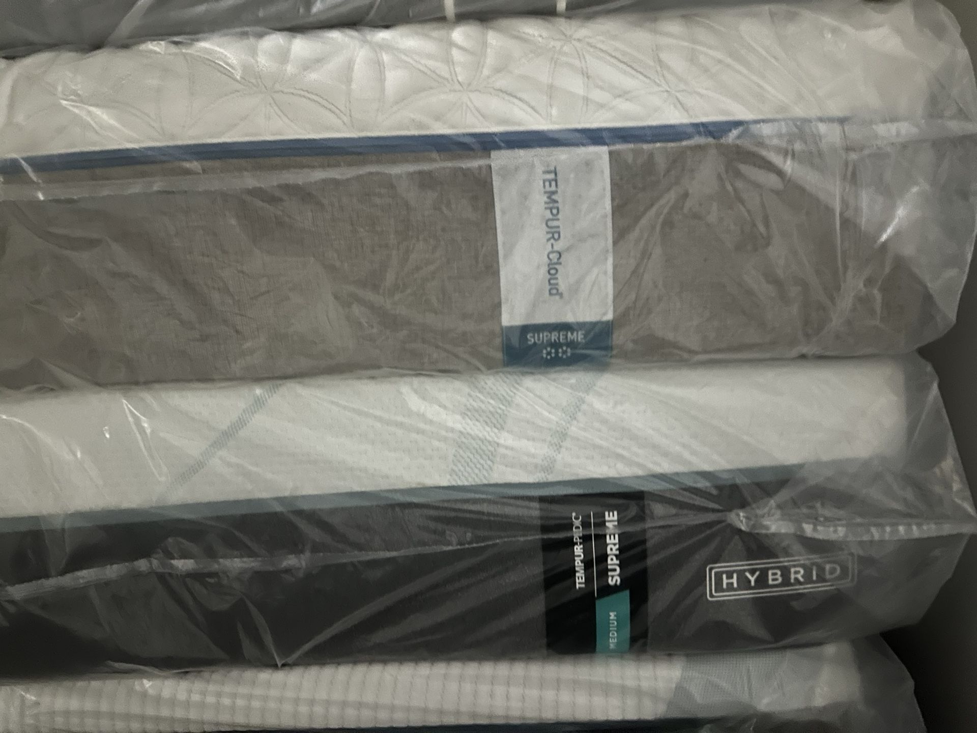 King Queen Size Tempurpedic ProAdapt, ProBreeze, LuxeBreeze Mattress Pro Breeze /Luxe Adapt /Pro Adapt /Adapt /cloud /Tempur pedic contour Supreme