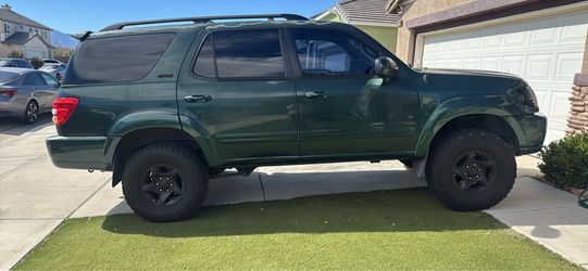 TOYOTA SEQUOIA