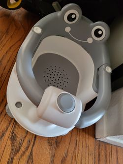 Baby Bath Seat Never Used