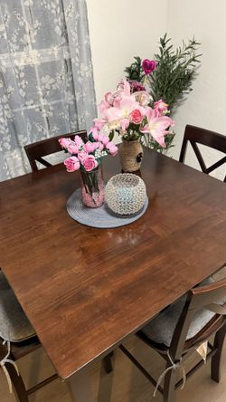 Dinning Table
