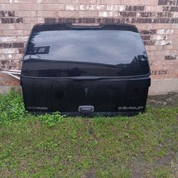 00-07 Chevy Gmc Rear Hatch And Glass