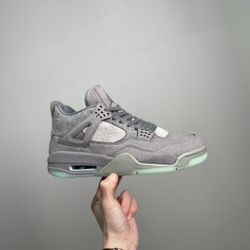 Jordan 4 Kaws 3