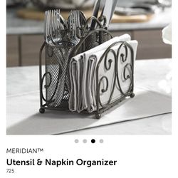 Princess house Napkin and utensil organizer