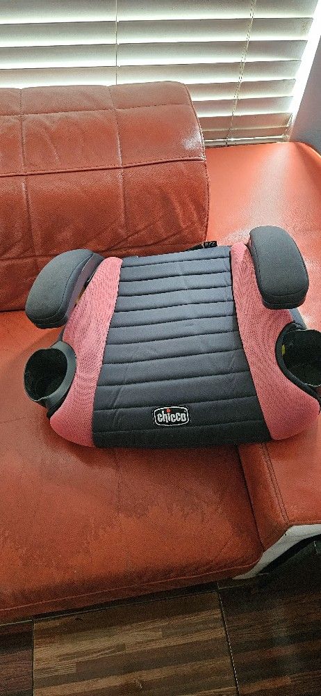 Chicco Booster Car Seat 