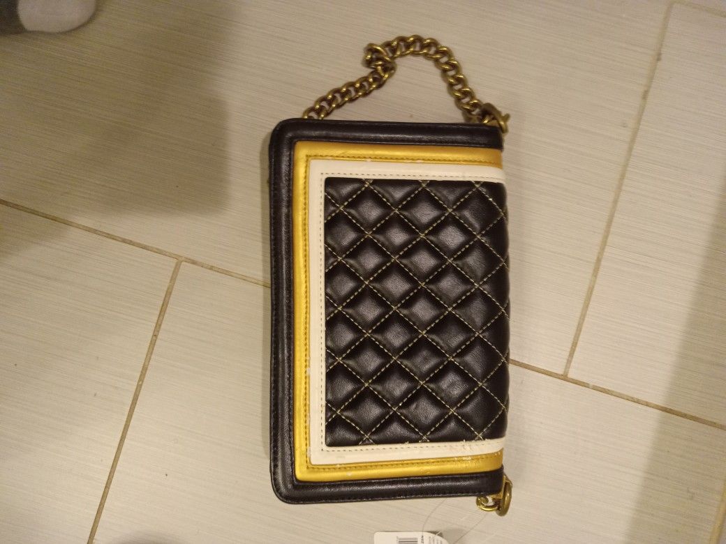 Chanel purse And Small Bag/350ea