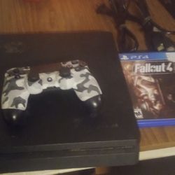 PS4 Slim