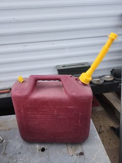 5 GALLONS Gasoline CONTAINER