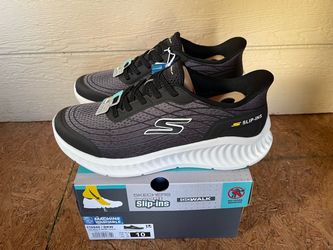 Menโs Skechers Go Walk Now - Size 10