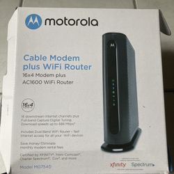 Motorola Modem Plus Wi-Fi Router