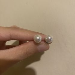 Pearl Earrings 
