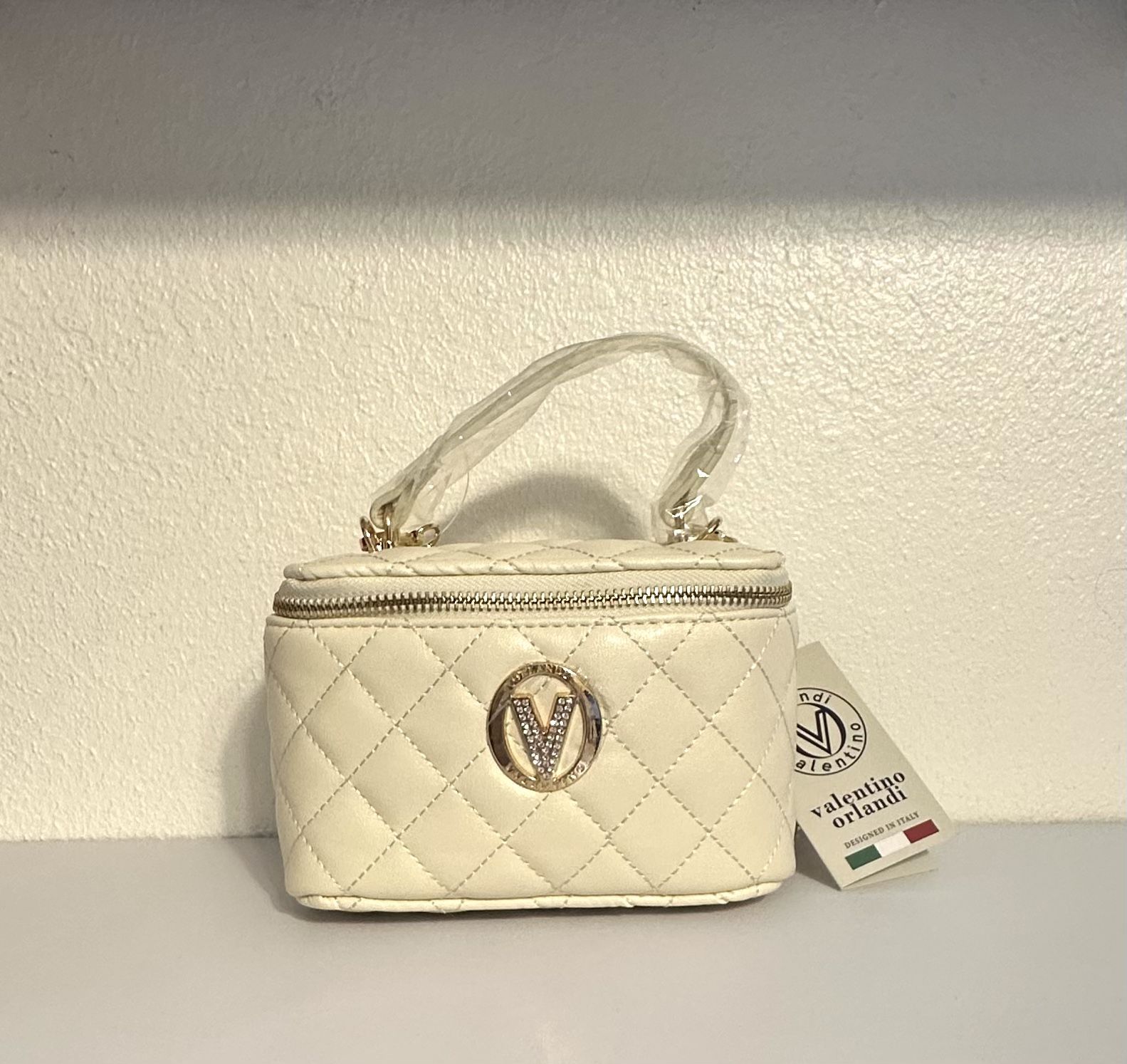 Cream Camera Styled Purse