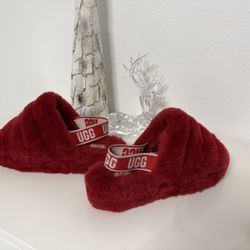 UGG slippers Size 11