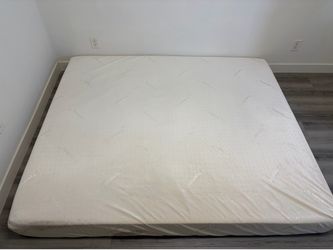 Tempur Pedic Cali King Matress
