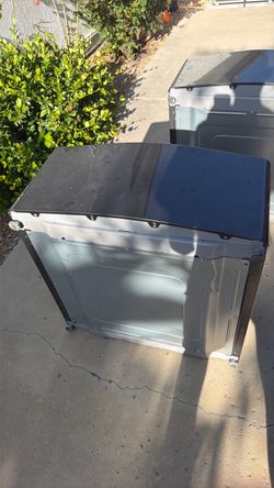 Lg Pedestal