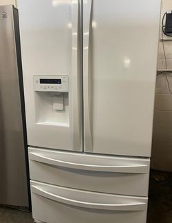 Samsung 4 Door White Refrigerator Fridge
