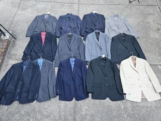 10 jackets and 3 suits..size 40 regular