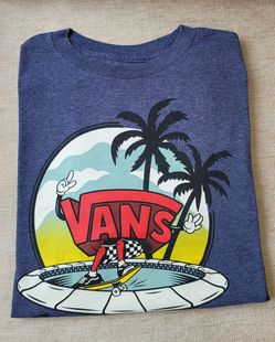Boys T-shirt Size L
