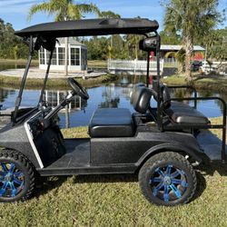 Club Car DS Golf Cart 