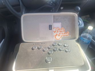 Selling Micro XL by Junk Food