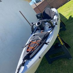 Malibu stealth 14 Kayak