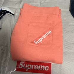Supreme Sweats 