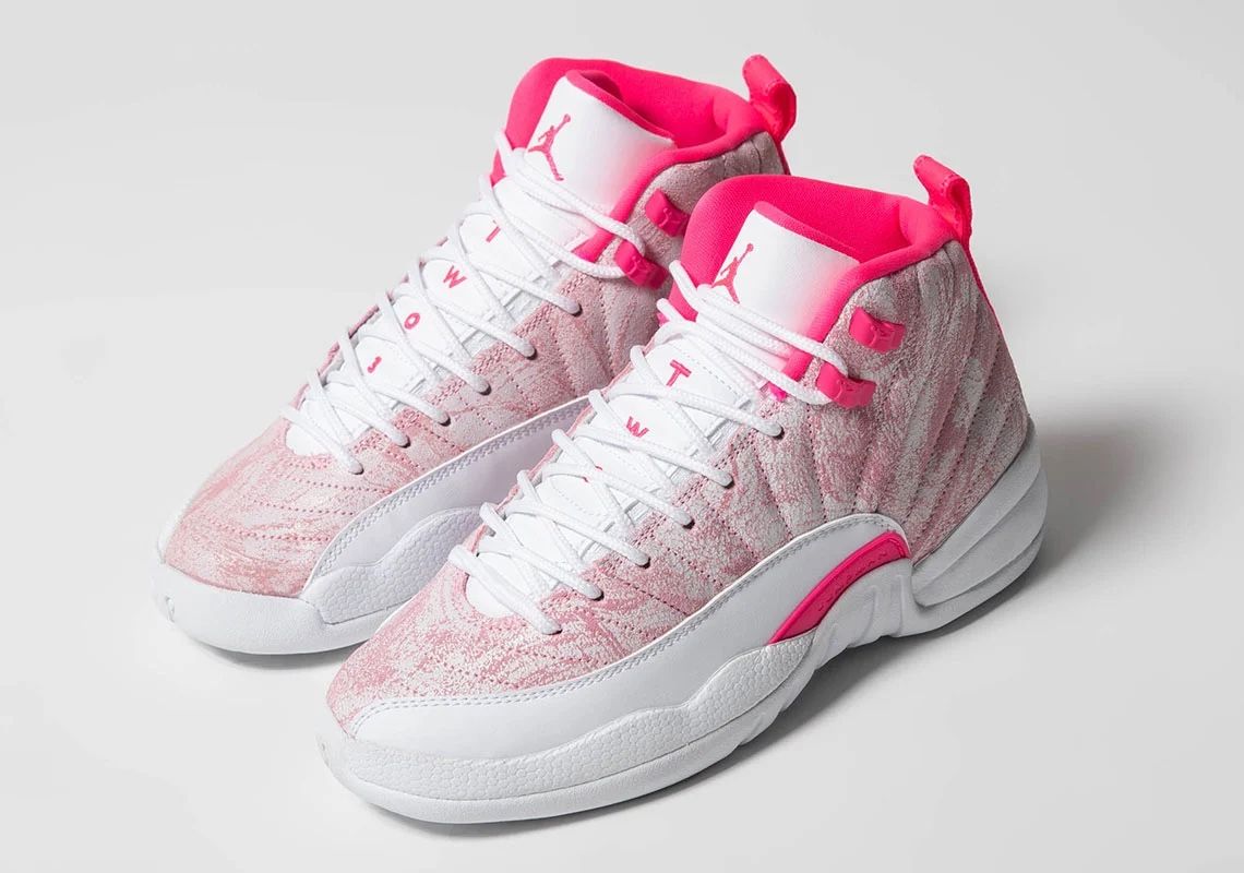 Jordan Retro 12 -White/Arctic Punch/Hyper Pink Size 7 In Youth