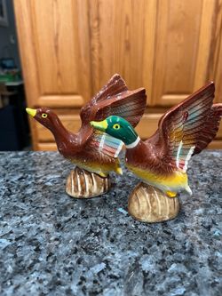 Vintage Ceramic Mallard Ducks Salt & Pepper Shakers.  Size approximately 4 inches tall.  Made in Japan, foil stickers on shaker.  With original Cork S