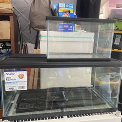 Peceras (Aqueon) 36 3/16” Wx 16 15/16”H