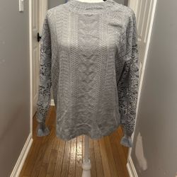 Light weight sweater 