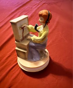 $25 Vintage telephone operator music box!