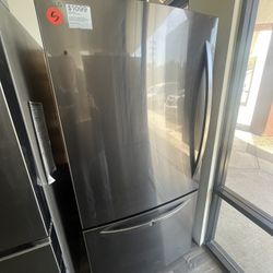 LG Bottom Freezer Refrigerator 33”W, Open Box, One Yr Warranty