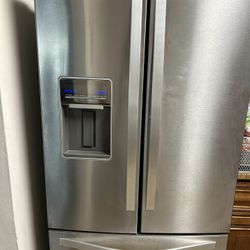 Whirlpool Refrigerator 