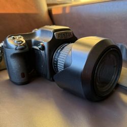 PENTAX 645Z 5.1 MP Digital Camera - Black