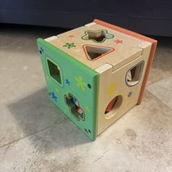Wooden Shapes Box
