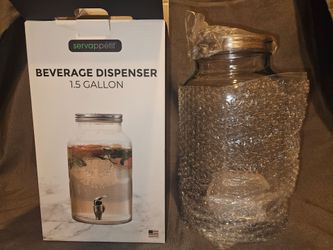 Beverage Glass Container