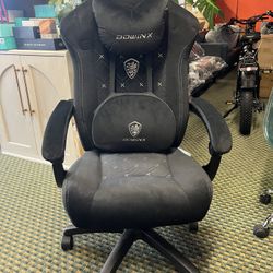 Dowinx Gaming Chair with Heated Massage Lumbar Support,Big and Tall Fabric Gaming Chairs for Adults with Footrest, Ergonomic Computer Game Chair