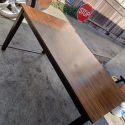 Dinning Table 