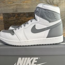 Air Jordan 1 High Retro OG Stealth