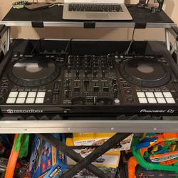 DDJ-1000 Rekordbox Controller & GTour Case