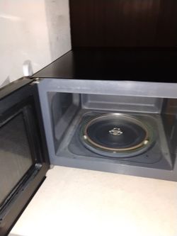 Microwave Oven