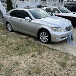 2009 Lexus LS 460